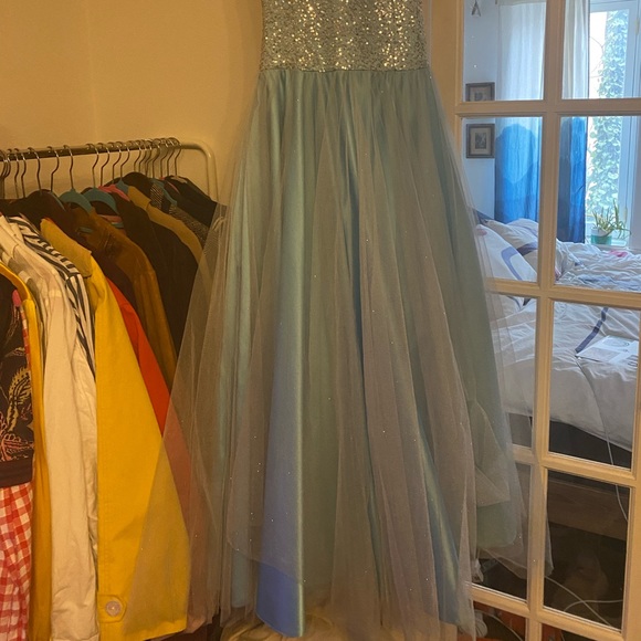 Vintage blue Cinderella prom dress sequins - Picture 4 of 8